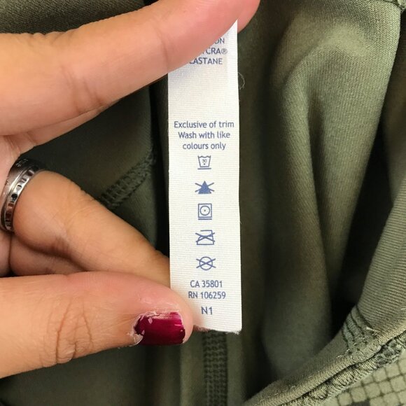 Lululemon size 6 Wunder Under Crop Leggings Ziggy Snake Fatigue Green Gator - Picture 10 of 11